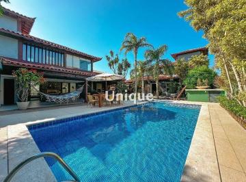 c173aa23b7faaaacf79ca689b952f051cc1bd971 · Casa em condomínio pé na areia à venda na praia de Manguinhos por R$ 5.700.000,00
