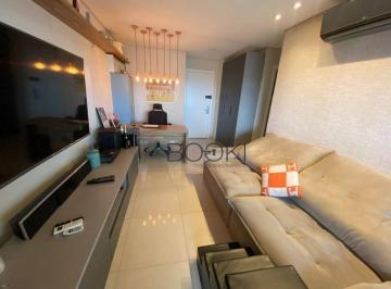 Sala  · Apartamento com 2 dormitórios á venda no Cosmopolitan High Garden