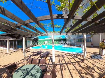 Apartamento · 60m² · 2 Quartos · 1 Vaga · Apartamento 2 quartos sendo uma suite com piscinas termais