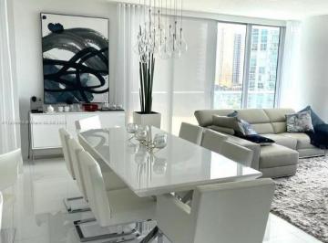 Foto 01 · Lindo apartamento em Sunny Isles Beach