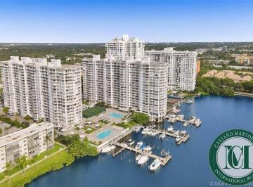 Foto 01 · Apartamento em Miami