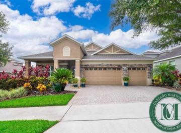 Foto 01 · Casa com Piscina Coberta- Orlando