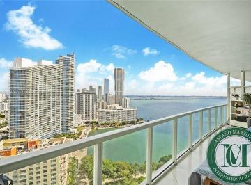 Foto 01 · Apartamento Vista Mar em Miami