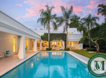 Foto 01 · Casa Incrível em Miami Beach