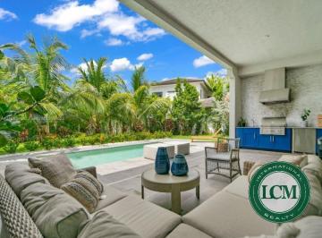 Foto 01 · Casa Elegante em Miami