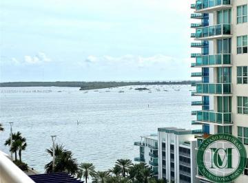 Foto 01 · Apartamento de 1 quarto na Brickell