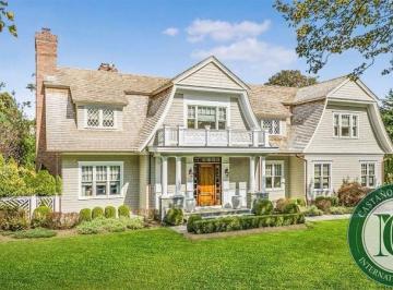 Foto 01 · Casa Exuberante em Southampton