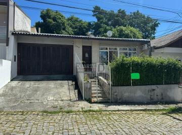 Casa · 253m² · 3 Quartos · 4 Vagas · Casa Alto Padrão em Trindade, Florianópolis/SC