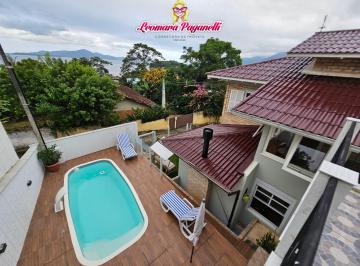 Casa · 241m² · 4 Quartos · 2 Vagas · Casa à venda no bairro Ponta de Baixo - São José/SC