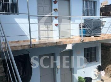 Casa · 400m² · 9 Quartos · Prédio residencial para renda, à venda, na Vila Santa Catarina