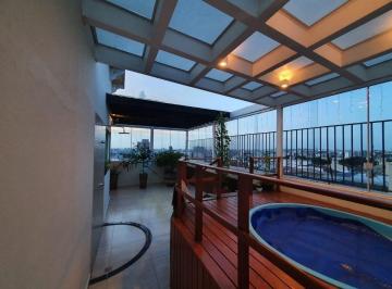 Apartamento · 180m² · 4 Quartos · 2 Vagas · Cobertura com 4 quartos à venda no Bairro Santa Mônica - Uberlândia/MG