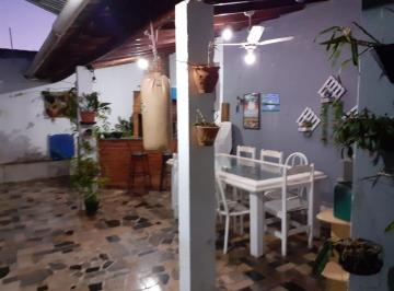 Casa · 250m² · 3 Quartos · 3 Vagas · Casa com 3 quartos à venda, Bairro Jardim Patrícia - Uberlândia/MG