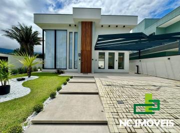 Casa · 357m² · 4 Quartos · 4 Vagas · Venda | Sobrado no Condomínio Costa Nova.
