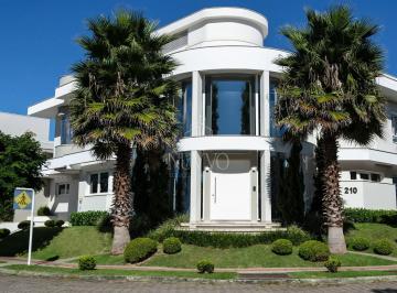 Casa · 470m² · 4 Quartos · 4 Vagas · Casa à venda em em Jurerê Internacional com 4 suítes