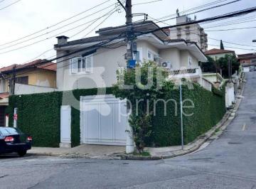 Casa · 230m² · 3 Quartos · 3 Vagas · Sobrado com 3 dormitórios sendo suítes á venda na Vila Aurora