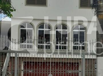 Casa · 290m² · 4 Quartos · 5 Vagas · Sobrado com 4 dormitórios sendo 2 suítes à venda em Santana!