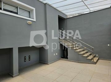 Casa · 250m² · 4 Quartos · Sobrado com 4 dormitórios sendo 2 suíte á venda na Água Fria