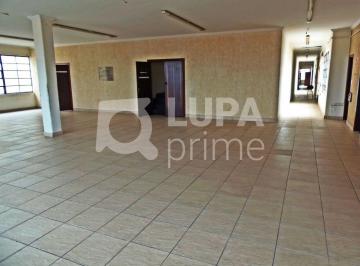 Comercial · 4600m² · 70 Vagas · Prédio Comercial á venda- Moóca