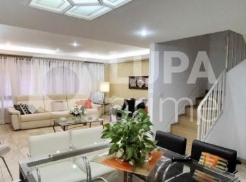 Casa · 236m² · 3 Quartos · 3 Vagas · Sobrado com 3 dormitórios sendo 2 suítes à venda no Jardim São Paulo