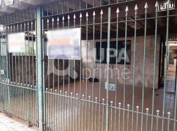 Casa · 123m² · 3 Quartos · 2 Vagas · Sobrado com 3 dormitórios sendo 1 suíte á venda na Vila Ester