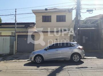 Casa · 200m² · 3 Quartos · 4 Vagas · Sobrado com 3 dormitórios para locação na Água Fria