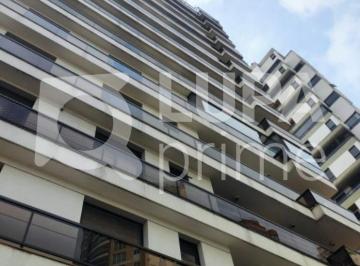 Apartamento · 211m² · 4 Quartos · 3 Vagas · Apartamento com 4 dormitórios sendo 2 suítes á venda em Santana