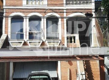 Casa · 160m² · 2 Quartos · 4 Vagas · Sobrado com 2 dormitórios de 160m² para Locação, Vila Mazzei