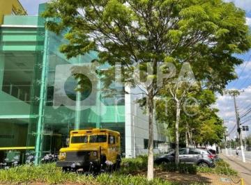 Comercial · 1160m² · 15 Vagas · Prédio comercial com 1.160 metros para locação na Barra Funda