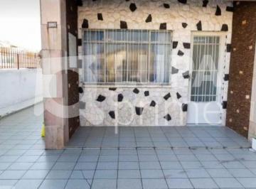 Casa · 82m² · 2 Quartos · 2 Vagas · Sobrado com 2 dormitórios à venda na Vila Gustavo!