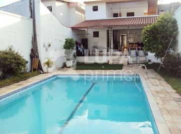 Casa · 220m² · 4 Quartos · 3 Vagas · Casa com 4 dormitórios à venda na Vila Mariza Mazzei!