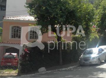 Casa · 160m² · 3 Quartos · 4 Vagas · Casa Térrea com 3 dormitórios sendo 1 suíte á venda em Santana.