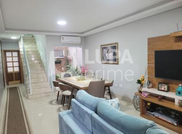 Casa · 150m² · 3 Quartos · 4 Vagas · Sobrado com 3 dormitórios sendo 1 suíte à venda na Vila Gustavo