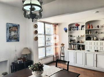 2c18e17af5f2d924f4bfc77836240333e2bb753e · Apartamento Praia de Icaraí 2 quartos