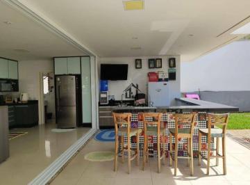 ea9cdb9443c08d264391fe17376fa0d231fffc60 · Casa com 3 suites à venda, 290 m² por R$ 2.000.000 - Alphaville Nova Esplanada I - Votorantim/SP