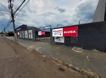 Terreno · 1500m² · Oportunidade Única: Terreno com Potencial para Estacionamento e Mais.