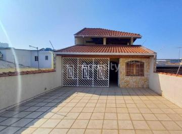 Casa · 410m² · 3 Quartos · 4 Vagas · Sobrado de 410m² em Vila Santa Clara - SP: 3 quartos, 2 suítes, 4 banheiros