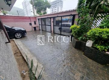Foto 01 · Sobrado totalmente isolado em Santos, 4 dormitórios sendo 1 suíte