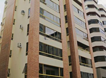 Apartamento de 2 quartos, Balneário Camboriú · Apartamento à Venda no Coração de Balneário Camboriú a Poucos Metros do Mar