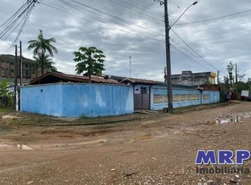 Foto 01 · Casa em Ubatuba com 4 dormitórios a 750 metros da Praia do Sapê. OPORTUNIDADE.