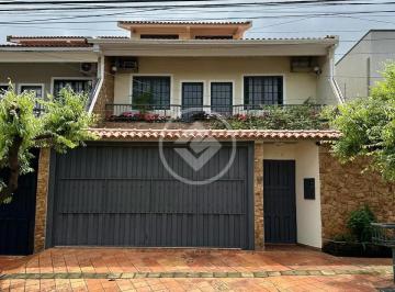 Casa · 255m² · 4 Quartos · 4 Vagas · Sobrado  com 4 quartos no Jardim América, Goiânia codigo: 31763