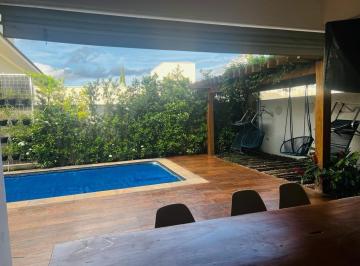 Casa · 245m² · 4 Quartos · 4 Vagas · Casa com 4 quartos à venda, Condominio Jardins Roma - Uberlândia/MG