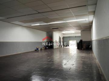 Comercial · 332m² · 11 Quartos · Galpão em Rua Havana - Parque das Américas - Mauá/SP