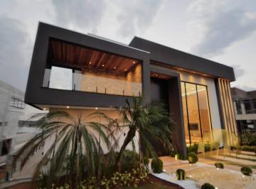 Casa · 4000m² · 10 Quartos · 4 Vagas · Excelente oportunidade de imóvel de alto padrão em condomínio de Piracaia