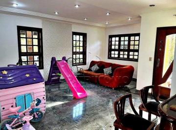 88835_iJ73U6UMZbD1_888356601e29d12571.jpg · CASA EM CONDOMINIO,4 Dormitorio(s) bairro Vivendas do Lago VIVENDAS DO LAGO