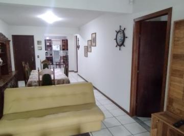 Apartamento de 2 quartos, Bombinhas · Apto Praia de Bombas - 70m da praia.