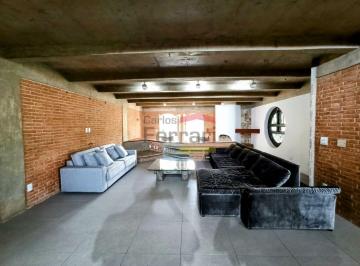 Casa · 446m² · 3 Quartos · 5 Vagas · Casa de Alto Padrão à Venda no pé da Serra - 3 Suítes, Piscina, Área Gourmet e Salão de Festas!