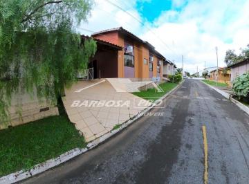 Casa · 168m² · 3 Quartos · 2 Vagas · Casa em Condomínio com piscinas para venda em Caldas Novas