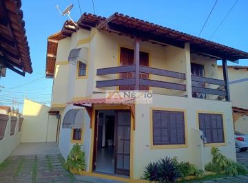 Casa de 2 quartos, Rio das Ostras · Duplex com 2 quartos - Extensão do Bosque