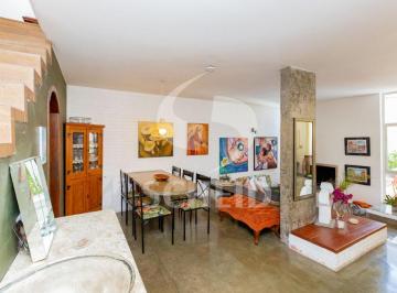 Casa · 202m² · 3 Quartos · 3 Vagas · Sobrado com 03 suítes à venda no Campo Grande SP