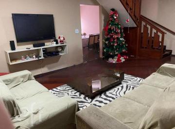 https:__pui.loft.com.br_listings_5ed20de0-1241-48f8-9eec-6899c01189b9_photos_6beb4311?preset=desktop · Casa à venda - no Jabaquara